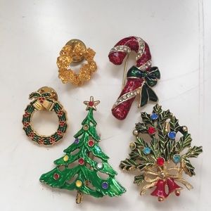 Christmas pins brooches